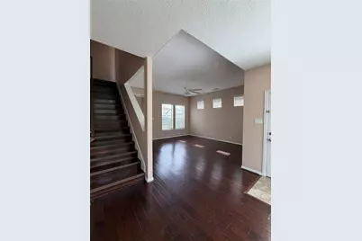 7034 Sun Creek Drive, Hitchcock, TX 77563 - Photo 6