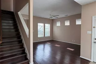 7034 Sun Creek Dr, Hitchcock, TX 77563 - Photo 6