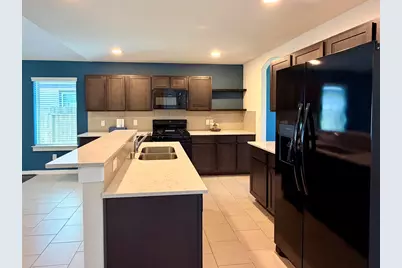 6807 Bardsdale Court, Rosharon, TX 77583 - Photo 4