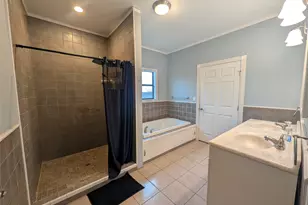 621 County Rd 356, Kenedy, TX 78119 - Photo 38