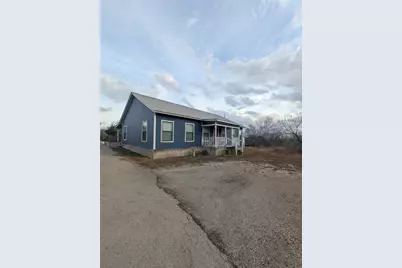 621 County Road 356, Kenedy, TX 78119 - Photo 2