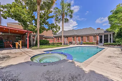 5023 Woodrow Ave, Galveston, TX 77551 - Photo 12
