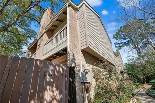 2100 Tanglewilde St, Houston, TX 77063 - Photo 4