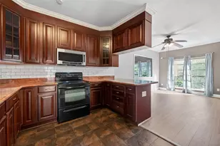 2100 Tanglewilde St, Houston, TX 77063 - Photo 12