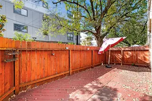 2100 Tanglewilde St, Houston, TX 77063 - Photo 38