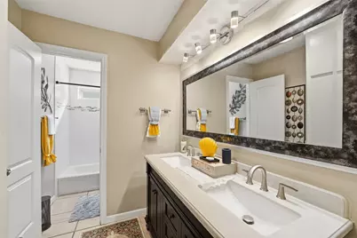 15326 La Mancha Drive, Houston, TX 77083 - Photo 16