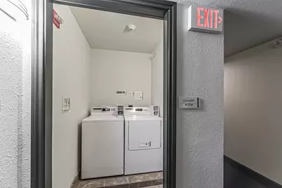 1025 Swanson Street #211, Houston, TX 77030 - Photo 16