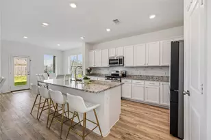 7531 Greenbriar Canyon Ln, Katy, TX 77493 - Photo 6