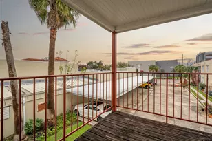 1917 Prospect St, Houston, TX 77004 - Photo 14