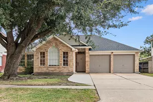 7822 Bighorn St, Baytown, TX 77521 - Photo 1