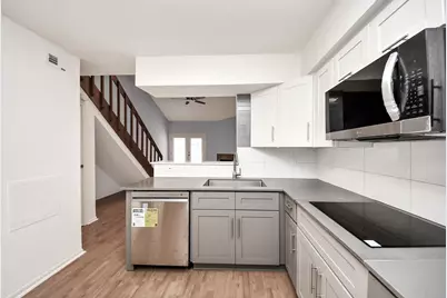 2425 Holly Hall Street #C54, Houston, TX 77054 - Photo 8