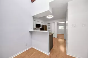 2425 Holly Hall St, Houston, TX 77054 - Photo 6