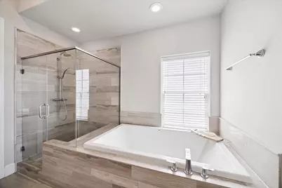 2006 Lou Ellen Lane #H, Houston, TX 77018 - Photo 18