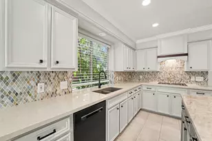 15811 Echo Lodge Dr, Houston, TX 77095 - Photo 12