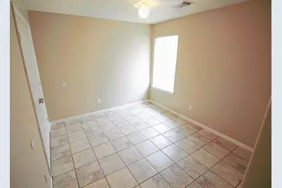 22811 W Fairfax Village Circle, Spring, TX 77373 - Photo 6
