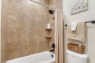 5827 Banfield Canyon Ln, Houston, TX 77365 - Photo 36