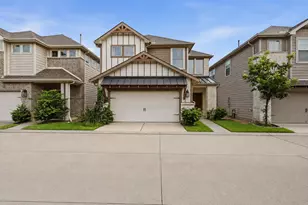 4028 Starbright St, Houston, TX 77018 - Photo 1