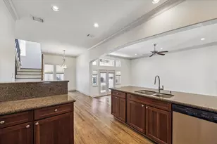 5334 Kiam St, Houston, TX 77007 - Photo 12