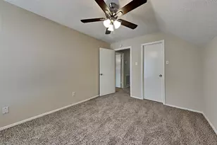 2915 Bentley Ct, Pearland, TX 77584 - Photo 14