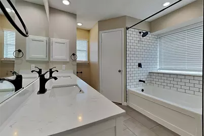 2915 Bentley Court, Pearland, TX 77584 - Photo 10
