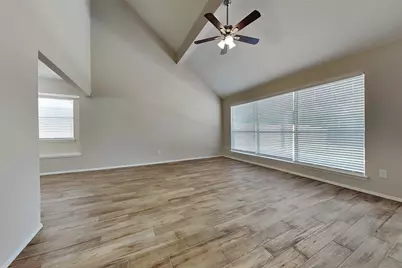 2915 Bentley Court, Pearland, TX 77584 - Photo 2