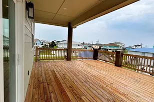 1998 Royalville Ct, Crystal Beach, TX 77650 - Photo 42