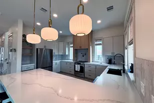 1998 Royalville Ct, Crystal Beach, TX 77650 - Photo 12