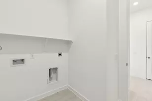 6710 Alejandro Pl, Baytown, TX 77523 - Photo 22