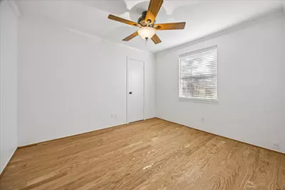 9618 Highmeadow Drive, Houston, TX 77063 - Photo 14