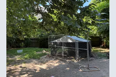 5226 Pensdale Street, Houston, TX 77033 - Photo 4