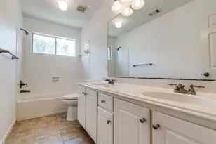 8106 Meadow Pond Dr, Missouri City, TX 77459 - Photo 32