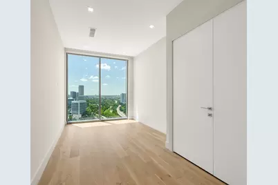 1711 Allen Parkway #2001, Houston, TX 77019 - Photo 32