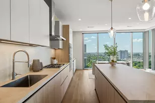 1711 Allen Pkwy, Houston, TX 77019 - Photo 2