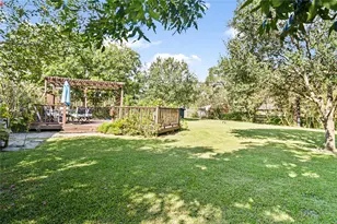 306 Ash Dr, Ganado, TX 77957 - Photo 18