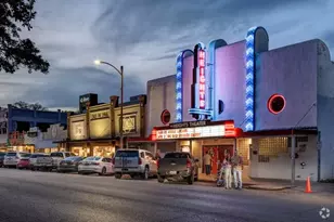 1139 W 21st St, Houston, TX 77008 - Photo 32