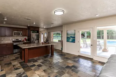 1280 Cherokee Lane, Beaumont, TX 77702 - Photo 10