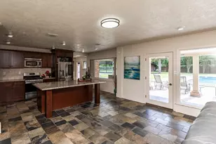 1280 Cherokee Ln, Beaumont, TX 77702 - Photo 10