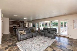 1280 Cherokee Ln, Beaumont, TX 77702 - Photo 16