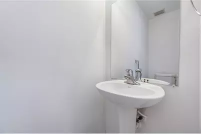 225 E Summerhaze, The Woodlands, TX 77382 - Photo 20