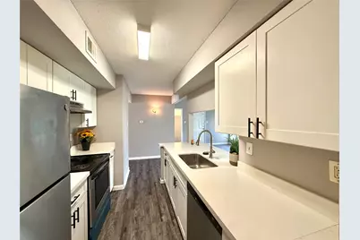 7200 W T C Jester Boulevard #3903, Houston, TX 77088 - Photo 8