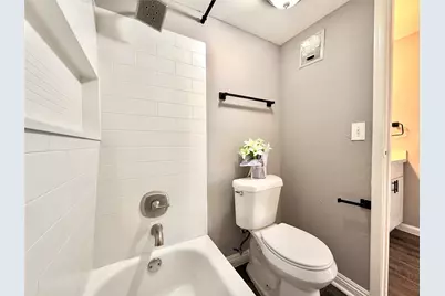 7200 W T C Jester Boulevard #3903, Houston, TX 77088 - Photo 12