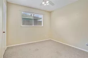 5843 Shurmard Dr, Houston, TX 77092 - Photo 12