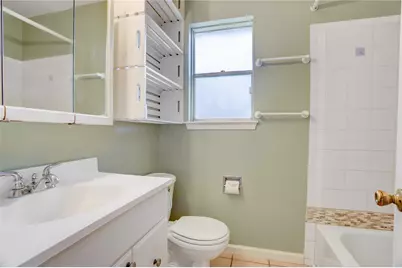 5843 Shurmard Drive, Houston, TX 77092 - Photo 14