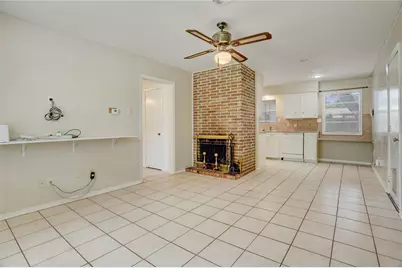 5843 Shurmard Drive, Houston, TX 77092 - Photo 6
