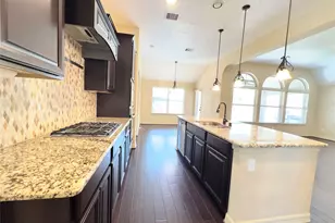 179 Hearthshire Cir, The Woodlands, TX 77354 - Photo 12