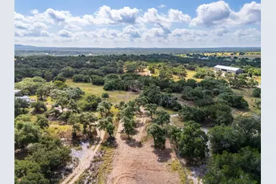 5385 Ranch Road 165, Blanco, TX 78606 - Photo 20