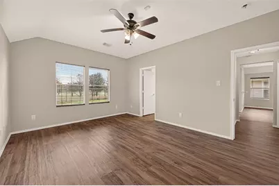 9418 Belleclaire Lane, Houston, TX 77044 - Photo 28