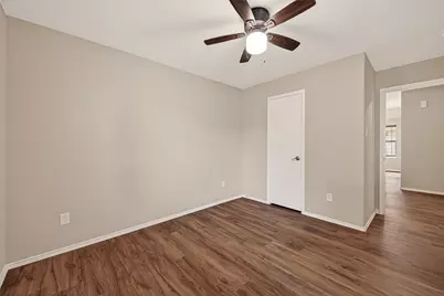 9418 Belleclaire Lane, Houston, TX 77044 - Photo 24