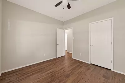 9418 Belleclaire Lane, Houston, TX 77044 - Photo 22