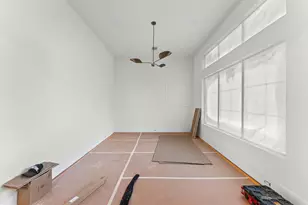 402 Columbia St, Houston, TX 77007 - Photo 8